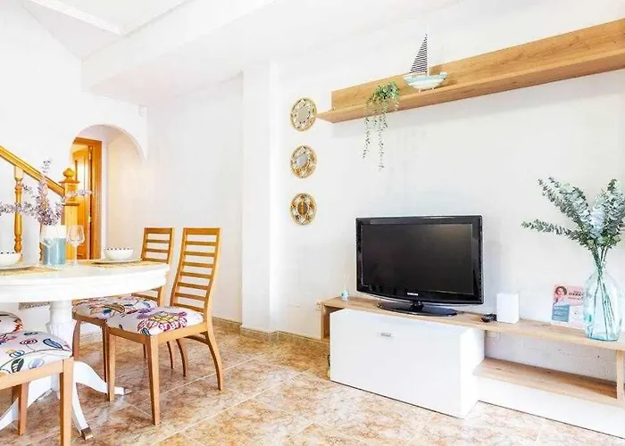 Pink Punta Prima لقنت