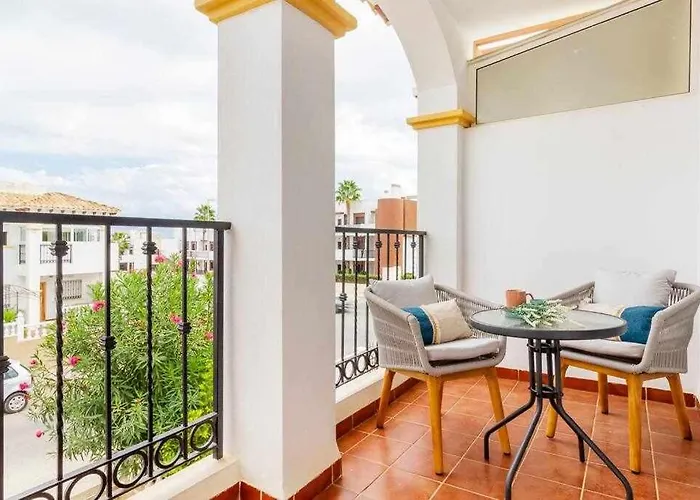 شقة Pink Punta Prima لقنت